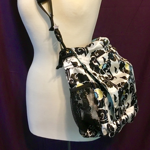 Amy Michelle Diaper Bag w Changing Mat - Picture 4 of 8